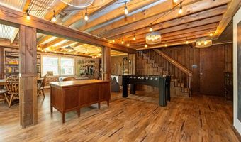 859 Country Club Ln, Ashland, OH 44805
