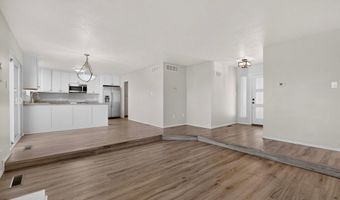 5352 Thomas Pl NE, Albuquerque, NM 87111