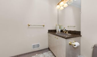 2086 Valleyview Dr, Ann Arbor, MI 48105
