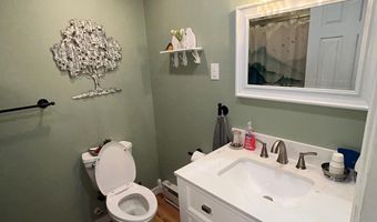 47 HOLIDAY Dr, Albrightsville, PA 18210