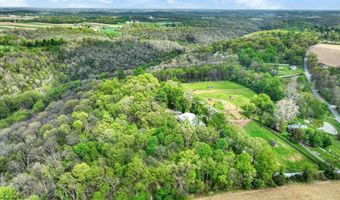 8272 WOODBINE Rd, Airville, PA 17302