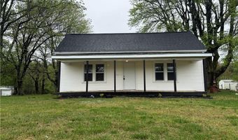 7723 Turnpike Rd, Archdale, NC 27263