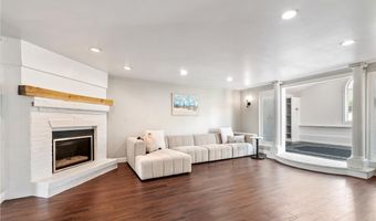 2230 Greenwood Rd, Allentown, PA 18103