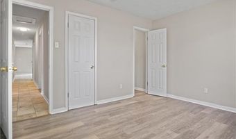 624 AVOYELLES Dr, Alexandria, LA 71301