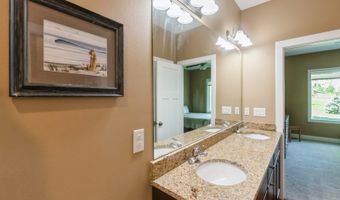 1642 S 11th St, Adel, IA 50003