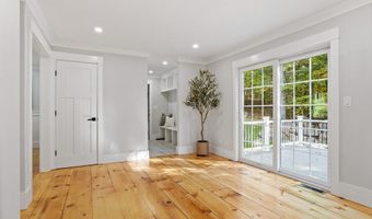 23 Harvard Rd, Bolton, MA 01740
