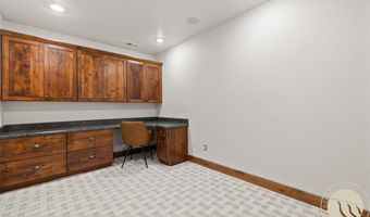 5345 Mule Deer Ct, Billings, MT 59106