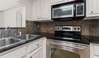 2045 N 3rd St #404, Baton Rouge, LA 70802