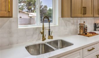 3456 Happy Ln, Las Vegas, NV 89120