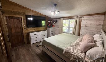 71 Ledford Ridge Ln, Bakersville, NC 28705