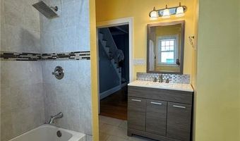 164 Norwood Ave, Cranston, RI 02905