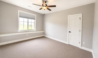 1502 N Shadow Rock Dr, Andover, KS 67002