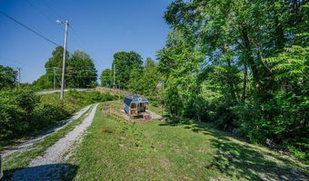 22 Randa Smith Rd, Beattyville, KY 41311