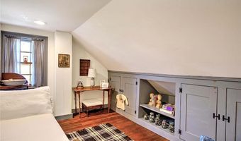 324 Pleasant St, East Providence, RI 02916