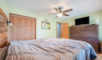 308 11th Ave NW, Altoona, IA 50009