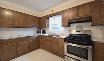 1000 AVENUE C #2, Bayonne, NJ 07002