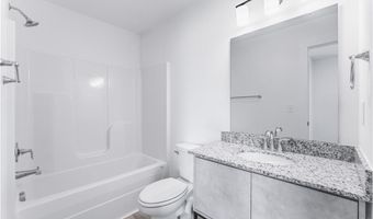 831 Massachusetts Ave, Bentonville, AR 72713