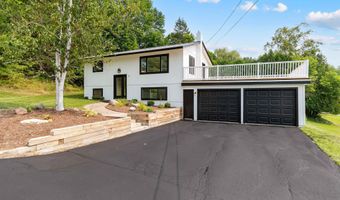 21 Moonlight Dr, Barre, VT 05641