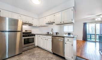 10 Augusta Dr 9, Alloway, NJ 07462