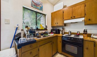 380 Granite Ave, Arcata, CA 95521