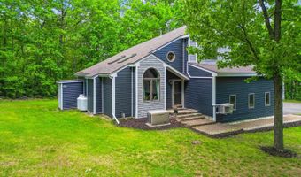 1180 West Rd, Belgrade, ME 04917