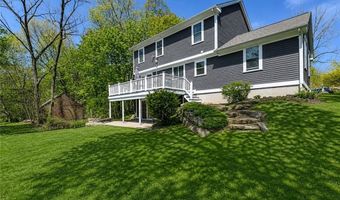 50 Searle Ave, Cranston, RI 02920