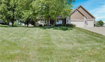 17713 157th Ter, Basehor, KS 66012
