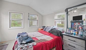 106 Providence Ave, East Providence, RI 02915