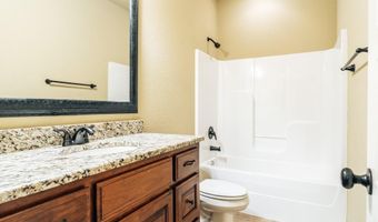 1613 Rock St, Bentonville, AR 72712