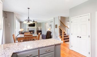 17933 157th Ter, Basehor, KS 66007