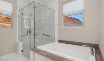 7945 Lusardi Creek Ln, San Diego, CA 92127