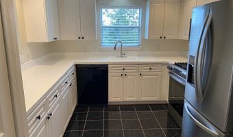 20590 CORNSTALK Ter #302, Ashburn, VA 20147