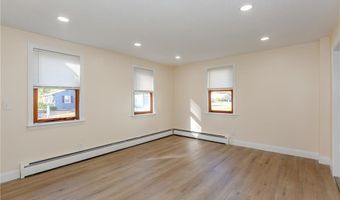 30 Bear Hill Rd, Cumberland, RI 02864