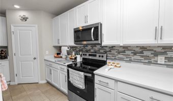 1199 OAK VALLEY Dr, Auburndale, FL 33823