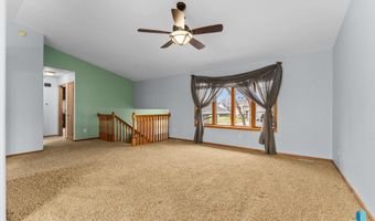 117 Thad St, Brandon, SD 57005