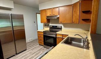 406 Roosevelt Ave NE, Bowbells, ND 58721