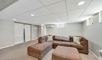 3249 Vittmer Ave, Cincinnati, OH 45238
