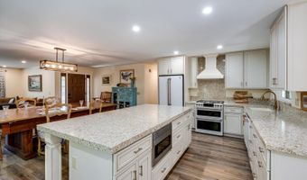 113 Sherwood Dr, Santa Rosa, CA 95405