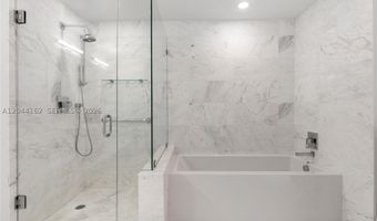 9940 W Bay Harbor Dr 7H-S, Bay Harbor Islands, FL 33154