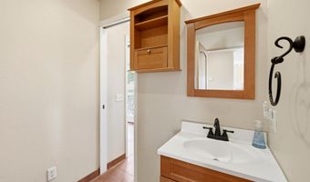 75 N 200 E St, Alton, UT 84710