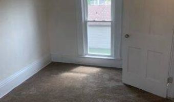 1355 Beeson NE St, Alliance, OH 44601