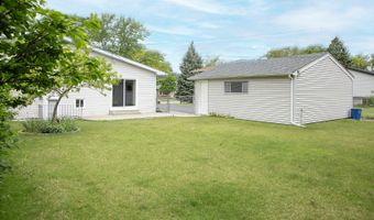921 S Iowa Ave, Addison, IL 60101