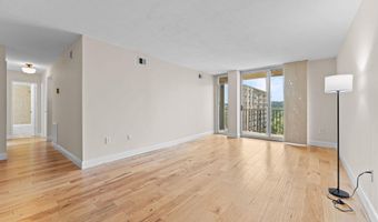 4600 S FOUR MILE Dr S 927, Arlington, VA 22204