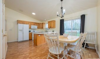 4020 Gateway Cir, Ammon, ID 83406