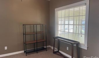 119 Pine St, Badin, NC 28009