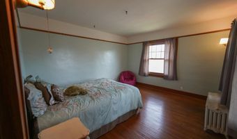 1004 2nd Ave, Ackley, IA 50601