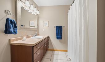 2089 Whispering Oaks Dr NE, Alexandria, MN 56308