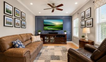 653 Neptune Ave, Beachwood, NJ 08722