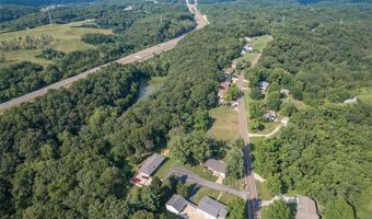 21 Sun Aire Dr, Arnold, MO 63010