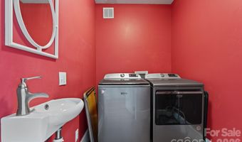 57 Broadway St A & 101, Asheville, NC 28801